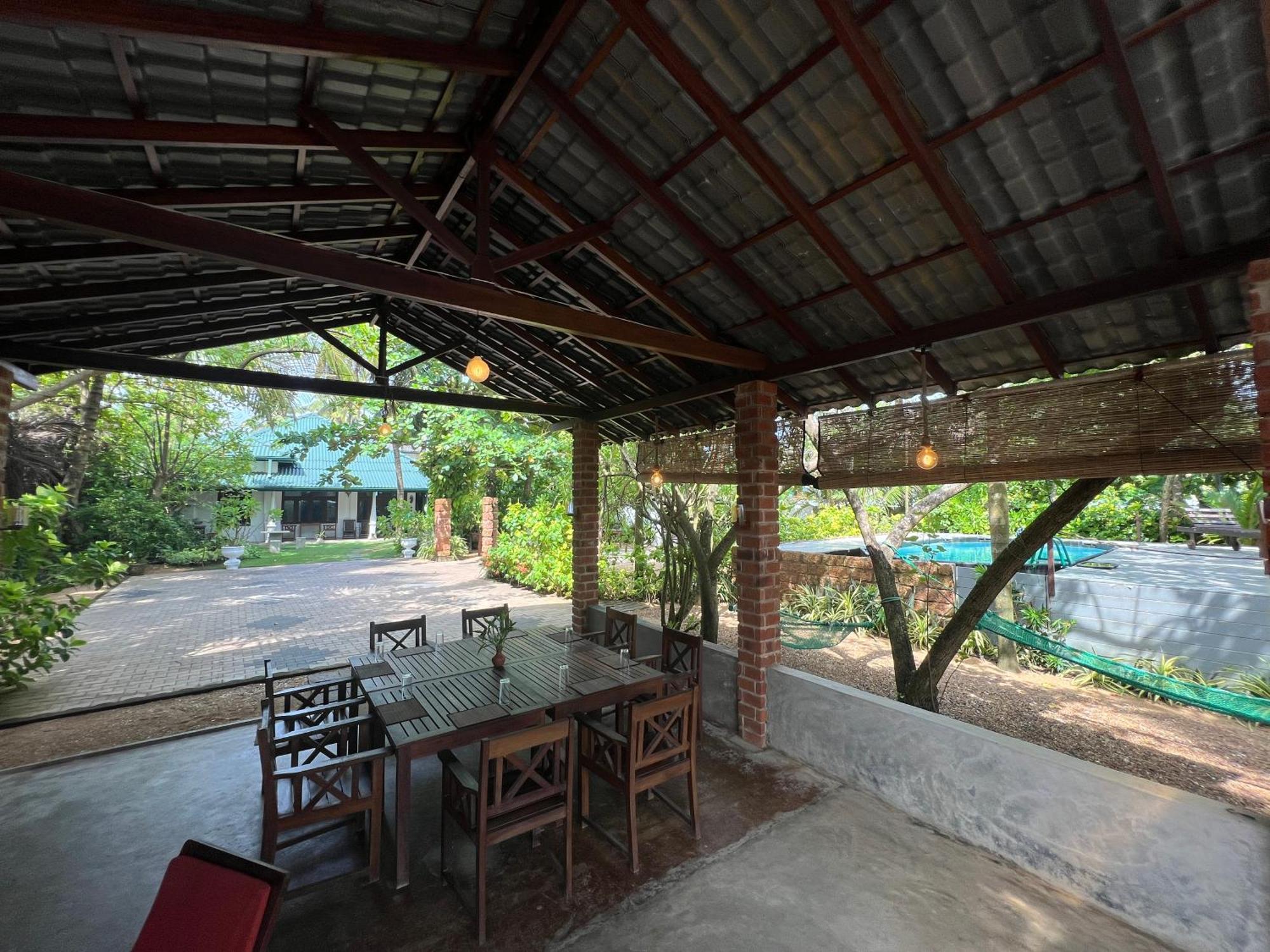 Lohas Beach Resort Villa Kalutara Exterior foto